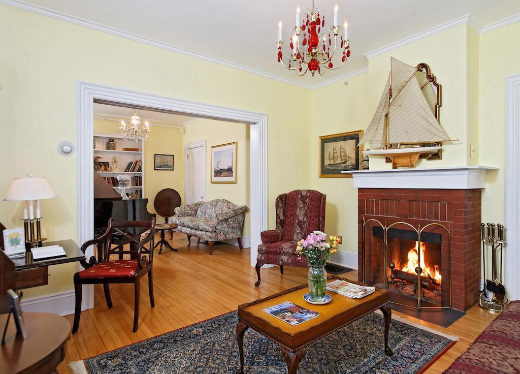 Kennebec Inn บาธ ภายนอก รูปภาพ